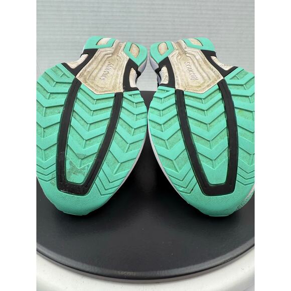 Saucony Axon 2 Cool Mint Acid Green Power Womens Sz 6.5 Running Shoes S10732-26 - Picture 11 of 12